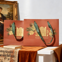 Sacs en carton personnalisés haut de gamme avec logo imprimé, imperméables, à poignée en corde de coton, luxe, petits lots, sacs pour vêtements