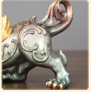 Latón macizo Pi Yao riqueza talismán escultura Fengshui Pixiu estatua decoración del hogar ornamento con lingotes cuenco del tesoro - Product Image 6