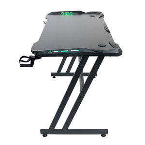 <span class=keywords><strong>Bureau</strong></span> de jeu RGB en vente chaude <span class=keywords><strong>avec</strong></span> bande lumineuse LED, table d'ordinateur pour configuration de joueur, poste de travail de jeu, <span class=keywords><strong>bureau</strong></span> en forme de Z noir - Product Image 3