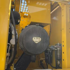 Excavatrice Komatsu PC360 d'occasion, excavatrice sur chenilles hydraulique robuste, spécialisée pour l'exploitation minière, les carrières et le concassage de roches - Product Image 4