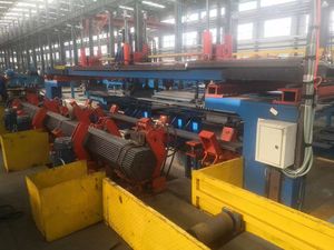 Empileur de tubes à déplacement latéral automatique, type poussoir hydraulique, machine à empiler les tubes en acier, roulement moteur, haute efficacité, contrôle numérique - Product Image 4