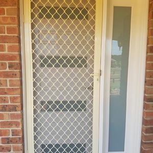 <span class=keywords><strong>ราคา</strong></span>โรงงานขายส่ง ตาข่าย<span class=keywords><strong>อลู</strong></span><span class=keywords><strong>มิ</strong></span><span class=keywords><strong>เนียม</strong></span>อัลลอยด์เคลือบผง สำหรับตกแต่ง ป้องกันสนิม ขนาดสั่งทำได้ สำหรับหน้าต่าง - Product Image 6