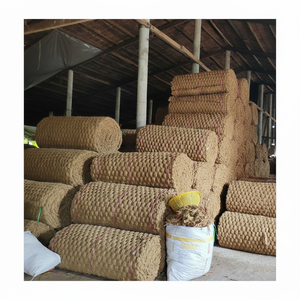 Alfombra de Fibra de Coco Natural en Rollo, Alfombra de Coco de Vietnam, Venta al por Mayor - Product Image 1