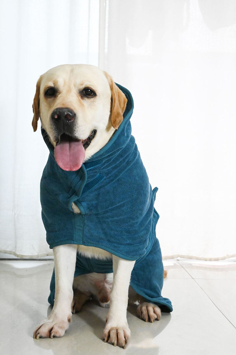 Bleu (bord enveloppé de tissu)