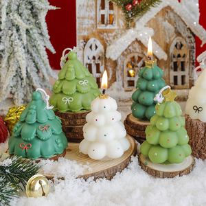 Vela Artesanal de Cera Mixta de Soja con Forma de Árbol y Lazo Pintado a Mano, Aromática, Regalo para Ambiente Navideño - Product Image 1