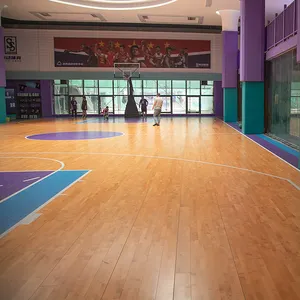 Plancher en bois de sport composite pour terrain de basket-ball de badminton d'intérieur à prix d'usine