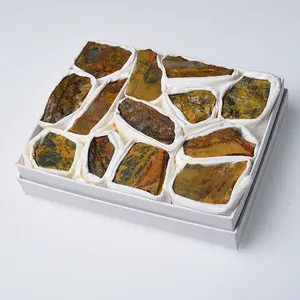 थोक प्राकृतिक क्रिस्टल कच्चे पत्थर की पिटरसाइट फेंगशुई के लिए बॉक्स के साथ मोटा क्वार्ट्ज पत्थर