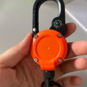 Mousqueton à motif dragon avec câble rétractable et boussole pour la pêche en eau douce, crochet à tirage facile - Product Image 1