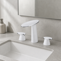 Robinet de lavabo contemporain pour salle de bain, à poser sur le comptoir, eau froide et chaude, effet cascade, en laiton, avec 3 trous et cartouche céramique