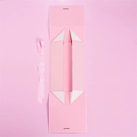 Boîte à cadeaux en papier élégante et minimaliste avec rabat en ruban, double porte pliante, fermeture magnétique