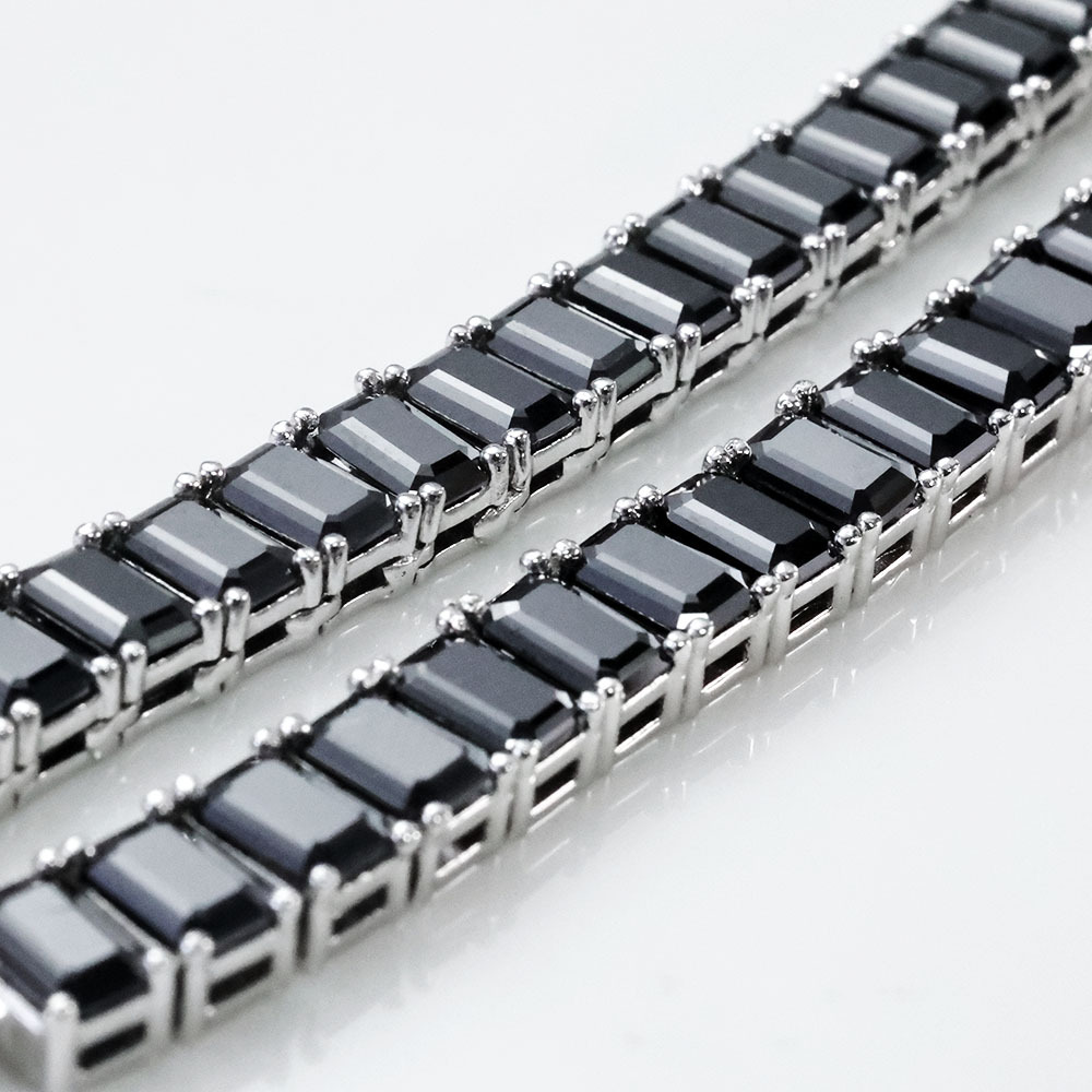 Silver Black Diamond (6 mm wide)Bt102