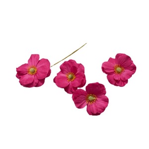 Fleur artificielle en soie Yixuan, Ranunculus à quatre têtes, décoration de mariage, arrangement floral nordique - Product Image 5