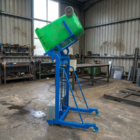 Chariot élévateur industriel mobile électrique à entraînement par chaîne, capacité 500 kg, pour bennes à déchets et conteneurs, avec fonction de basculement et levage, commande à une touche