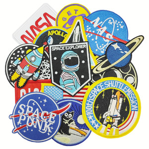 <strong>NASA</strong>-Inspired Cool Planet Rocket Heart-Shaped Eco-Friendly Iron-On Embroidered Patches DIY Garment Accessories for Clothing Bags - Product Image 1