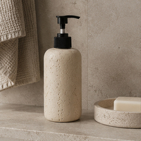 Distributeur de salle de bain personnalisé en béton et travertin, style minimaliste nordique, pour shampoing et gel douche, avec pompe en acier inoxydable