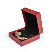 Grossiste Luxe Rouge Coffrets Cadeaux Bijoux pour Collier Bague Jonc Bracelet Femme