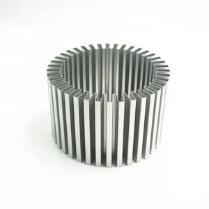 Produits métalliques personnalisés Dissipateur de chaleur à ailettes collées empilées en aluminium-cuivre à haute densité