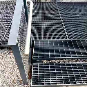 Plate-forme passerelle 304 acier au carbone <span class=keywords><strong>grille</strong></span> en acier inoxydable <span class=keywords><strong>grille</strong></span> en métal déployé - Product Image 3
