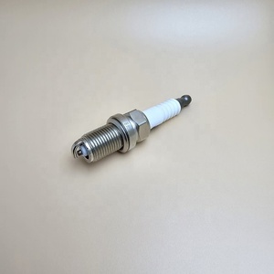 Bougie d'allumage de <span class=keywords><strong>voiture</strong></span> de pièces d'auto de qualité supérieure PK20TR11 9091901194 bougie d'allumage automatique pour bougies d'allumage de moteur de <span class=keywords><strong>voiture</strong></span> - Product Image 3