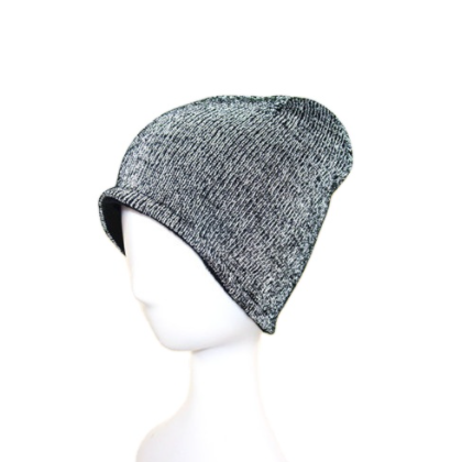 new style 100% acrylic knit soft touch soccer hat with embroidery patch soccer beanie 2022