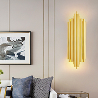 Nouveaux produits de style 2025 Lampes murales en acier inoxydable Éclairage mural intérieur Lumières LED pour la décoration intérieure de la maison