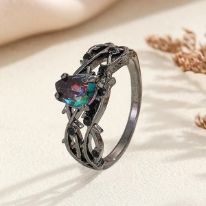 Anillos de circonita mística con corte de gota de agua ZhuQian al por mayor, tono negro, para mujer, joyería gótica vintage con diseño de espina y enredadera para fiesta - Product Image 5