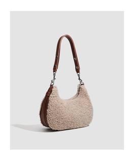 Bolso de hombro impermeable de gran capacidad con cremallera y diseño de lana artificial para mujer, estilo bandolera o axilar, moda de invierno. - Product Image 2