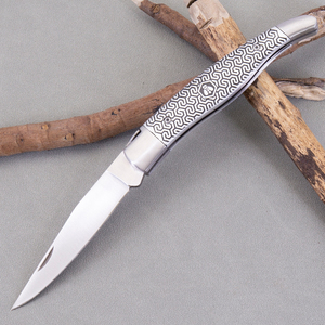 Couteau <span class=keywords><strong>de</strong></span> <span class=keywords><strong>poche</strong></span> pliant multifonctionnel <span class=keywords><strong>de</strong></span> style français Couteau <span class=keywords><strong>de</strong></span> combat à manche en aluminium pour le camping Utilisation tactique OEM Personnalisable DIY - Product Image 3