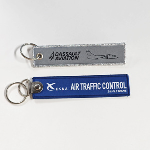 Porte-clés brodés personnalisés en gros pour vêtements et sacs à dos, pendentifs brodés - Product Image 2