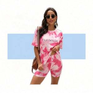 Ensemble deux pièces décontracté dégradé : T-shirt ample et short moulant – Style confort quotidien pour femme – Personnalisation du logo - Product Image 2