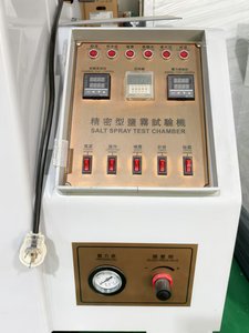 Chambre d'essai de corrosion par pulvérisation de sel de précision en acier inoxydable, testeur de brouillard salin certifié CE pour les tests de R&D et de contrôle qualité en usine - Product Image 3