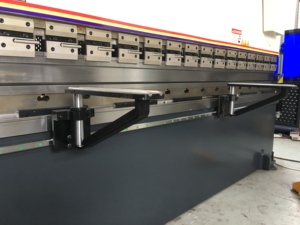 Prensa Plegadora Hidráulica CNC Sincronizada de Alta Resistencia con Herramientas de Engranajes Duraderas, Máquina Industrial <span class=keywords><strong>para</strong></span> Procesamiento de Placas de Acero Inoxidable - Product Image 6