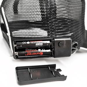 Casquette de baseball de sport de lumière LED de lettre réglable de nouveau design avec les lumières LED brillent dans le <span class=keywords><strong>chapeau</strong></span> noir - Product Image 3