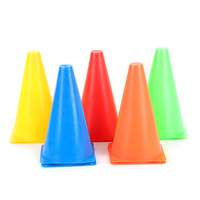 Cônes d'agilité souples en PE de 18 cm et 23 cm avec marques d'obstacles, équipement d'entraînement de football, écologiques, logo personnalisé, vente en gros