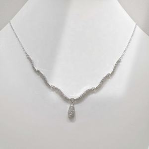 Precio de fábrica: Collar de plata 925 con circonita simple en forma de gota de agua, nudo moderno para niñas, moissanita, oro de 18k, collares superpuestos para mamá. - Product Image 1