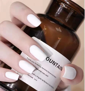 Esmalte de <span class=keywords><strong>Uñas</strong></span> <span class=keywords><strong>en</strong></span> Gel UV Ecológico Bellinails <span class=keywords><strong>en</strong></span> Botella - Uso Profesional, Esmalte de <span class=keywords><strong>Uñas</strong></span> <span class=keywords><strong>Blanco</strong></span> <span class=keywords><strong>y</strong></span> <span class=keywords><strong>Negro</strong></span> - Product Image 4