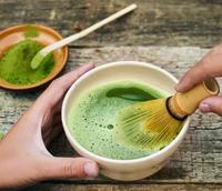 Fouets à matcha en bambou faits à la main en Chine avec logo personnalisé 2025, manche long, écologiques, réutilisables, kit de thé matcha avec boîte en kraft