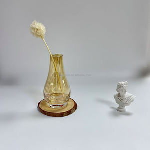 Vases décoratifs en céramique de couleur or pour décoration intérieure, décoration de mariage, cadeaux de Noël et de vacances. - Product Image 5