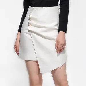 Mini jupe en cuir élégante pour femmes, Mini jupe, de couleur blanche, perlée, irrégulière, décontractée, pour Pub, Club, haut de gamme, mode 2020