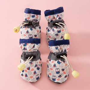 Chaussures pour chien mignonnes de dessin animé, spéciales pour animaux de compagnie, pour sortir, pour empêcher les petits <span class=keywords><strong>chiens</strong></span> de faire la saleté, ne tombent pas, semelle souple, imperméable, couvre-chaussures - Product Image 2