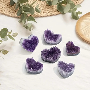 Geode di Ametista a Forma di Cuore Incisa e Intagliata, Cristallo Viola per Decorazioni Fai-da-te, Pietre Curative, Tema Amore, Vendita all'Ingrosso - Product Image 3