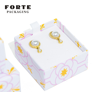 FORTE Customized Handmade High Quality <b>LED</b> <b>Lighting</b> Magnetic Leatherette Paper Big Size Jewelry <b>Box</b> - Product Image 3