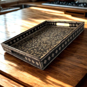 Plateau élégant en nacre pour service de nourriture artisanal et centre de table décoratif pour table basse de salle à manger Cuisine et maison élégantes - Product Image 3