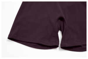 Ensemble de yoga personnalisé pour femme avec logo, débardeur sans coutures à col halter en V et short, séchage rapide, sans traces gênantes pour <span class=keywords><strong>l</strong></span>'entraînement - Product Image 6