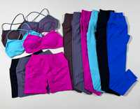 Soutien-gorge de sport court sans couture en Spandex/Nylon, col halter en V, dos nu, séchage rapide, absorption des chocs, couleur unie, directement de l'usine