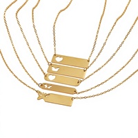 Collier couple tendance transfrontalier avec pendentif long en acier inoxydable, motif cœur ajouré et gravure laser miroir