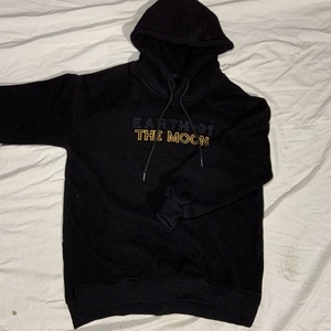 <span class=keywords><strong>เสื้อ</strong></span>ผ้ามือสอง C22 ขายส่งเป็นมั<span class=keywords><strong>ด</strong></span> <span class=keywords><strong>เสื้อ</strong></span>สเวตเชิ้ตมือสองจำนวนมากจากสหราชอาณาจักร <span class=keywords><strong>เสื้อ</strong></span><span class=keywords><strong>ฮู้</strong></span><span class=keywords><strong>ด</strong></span><span class=keywords><strong>ด</strong></span>ี้ฤดูร้อนสภาพดี - Product Image 6