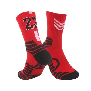Chaussettes de basketball pour hommes, <span class=keywords><strong>mi</strong></span>-mollet, chaussettes de sport athlétiques, chaussettes de course absorbant la transpiration, antidérapantes, <span class=keywords><strong>en</strong></span> <span class=keywords><strong>coton</strong></span> - Product Image 3