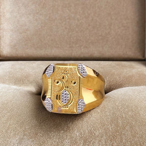 Anillo unisex atemporal de oro de 22 quilates con intrincados grabados de herencia para bodas, fiestas, aniversarios, compromisos o regalos - Product Image 3