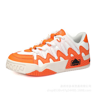รองเท้าสเก็ตบอร์ดผู้ชาย พื้น PU วัสดุ EVA ช่วยลดแรงกระแทก กันลื่น สวมใส่สบาย - Product Image 5